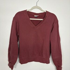Universal Thread Women's Burgundy V-Neck Sweatshirt